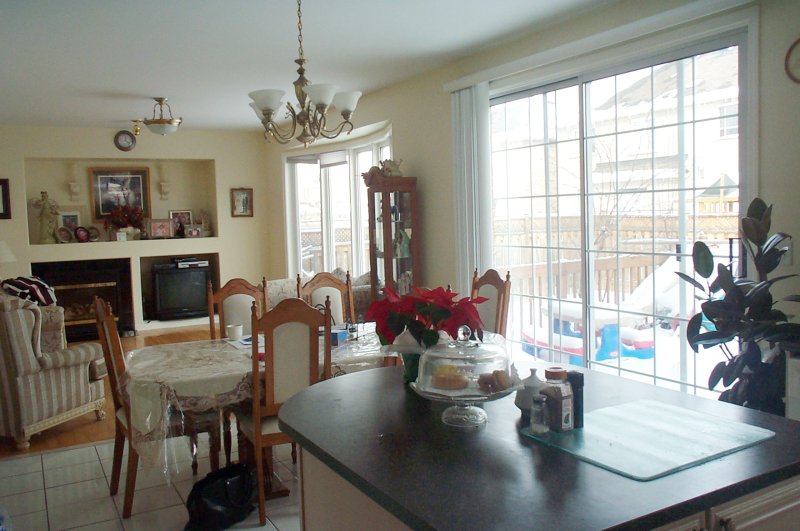 2-storey photo